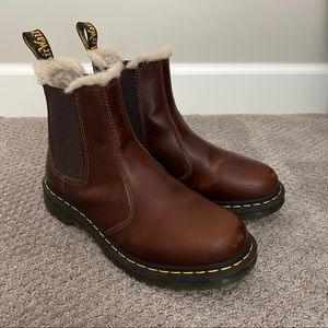 Dr. Martens Women's 2976 Leonore Lined Chelsea Boots